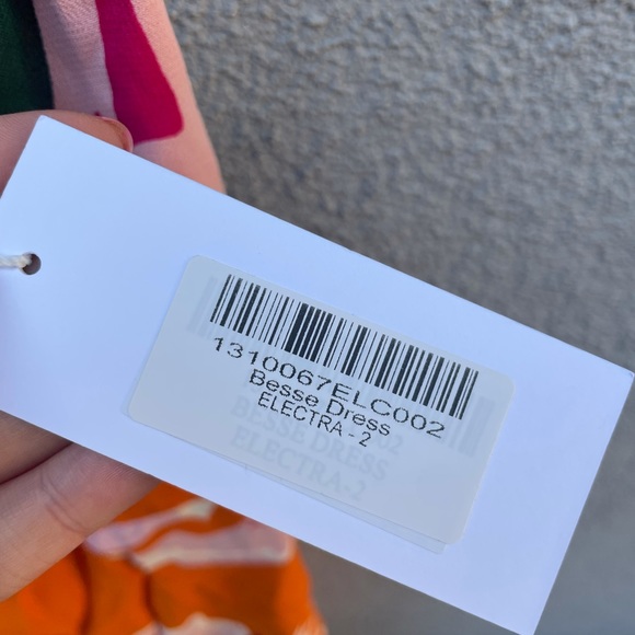 Reformation Besse Dress in Electra - Picture 5 of 9